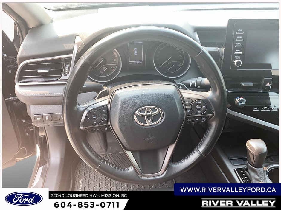 2023 Toyota Camry SE-8