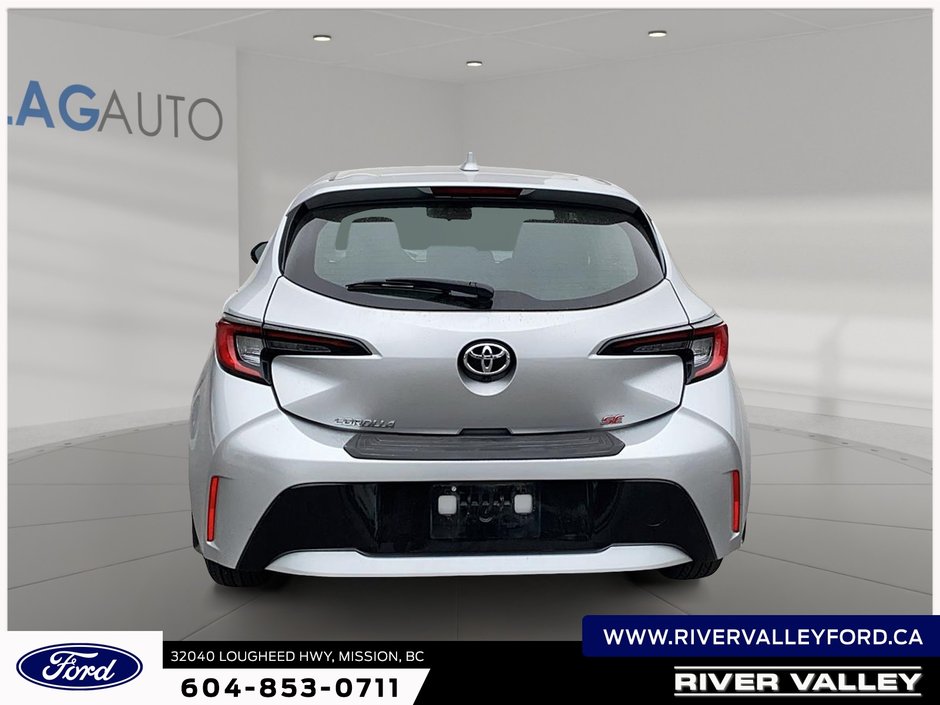2023 Toyota Corolla Hatchback Base-2
