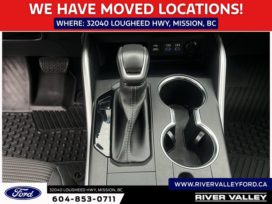 2022 Toyota Highlander Hybrid LE-11