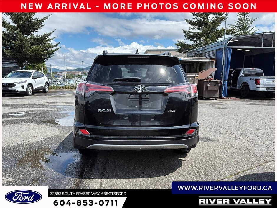 2018 Toyota RAV4 XLE-2