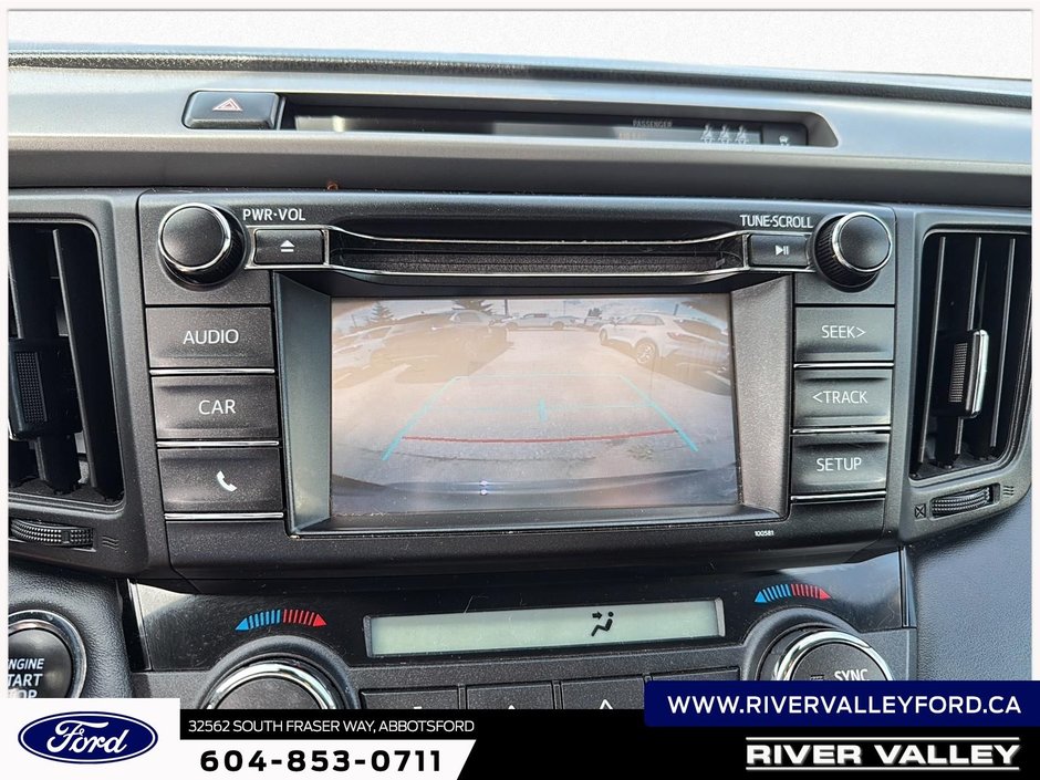 2018 Toyota RAV4 XLE-13
