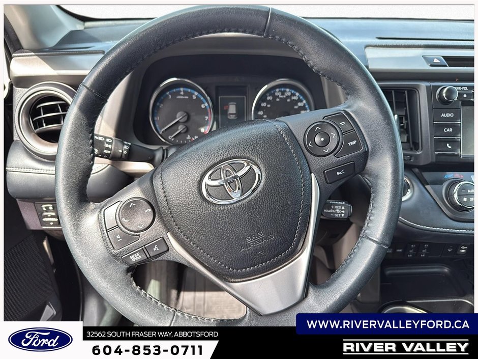 2018 Toyota RAV4 XLE-9