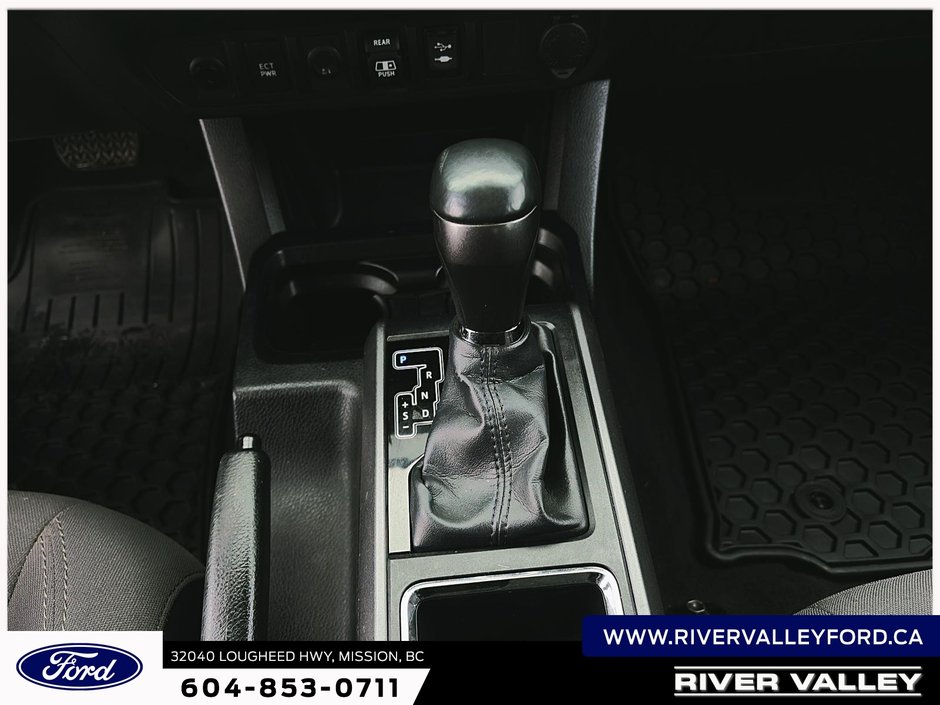 2018 Toyota Tacoma TRD Sport-12