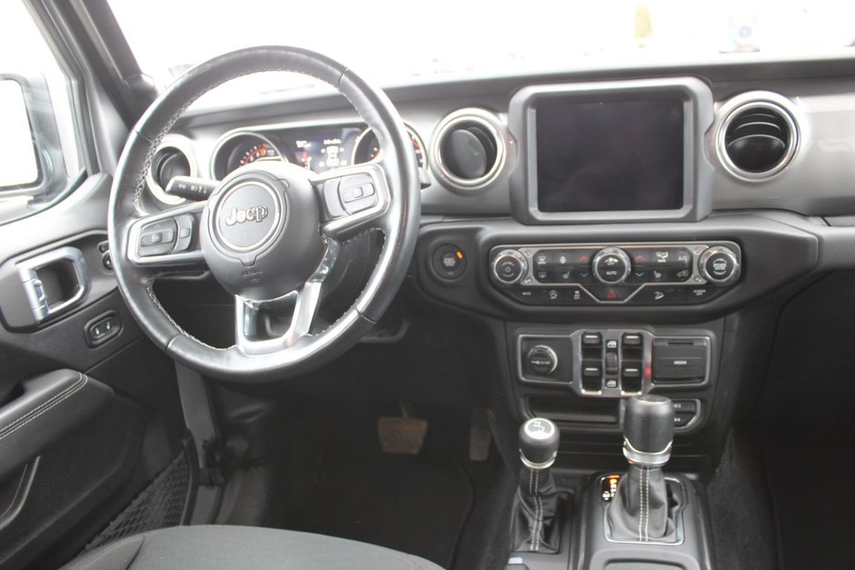 2021 Jeep Wrangler UNLIMITED SAHARA V6 GPS AUDIO ALPINE
