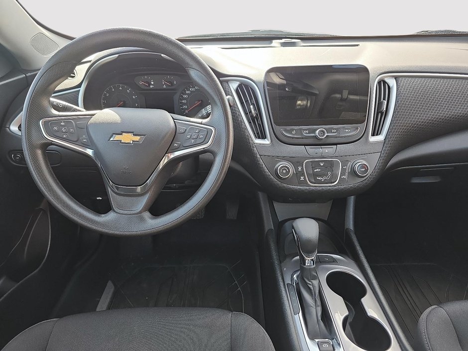 2024 Chevrolet Malibu LS-8