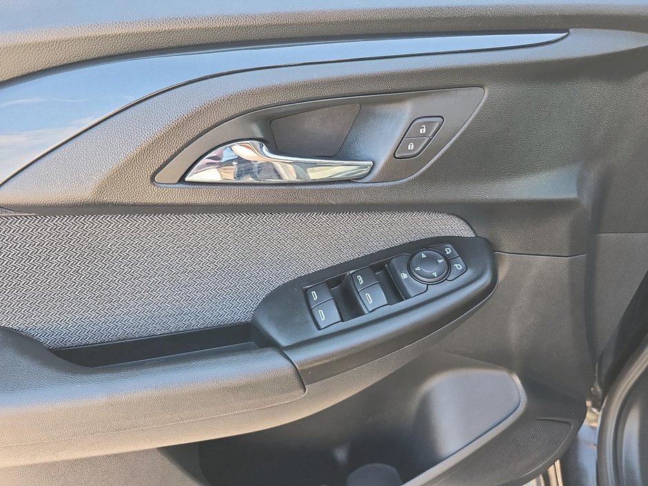 Chevrolet Trailblazer LT 2022-9