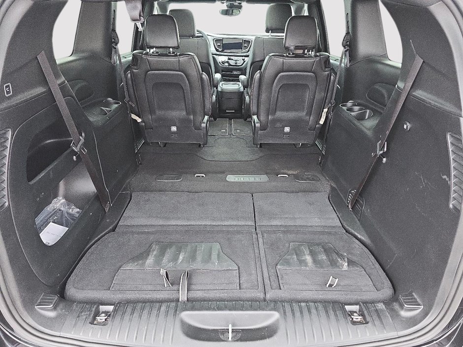 2024 Chrysler PACIFICA Touring L-6