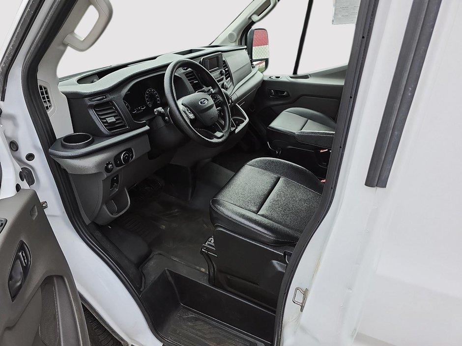 2023 Ford Transit Cargo Van T250-6