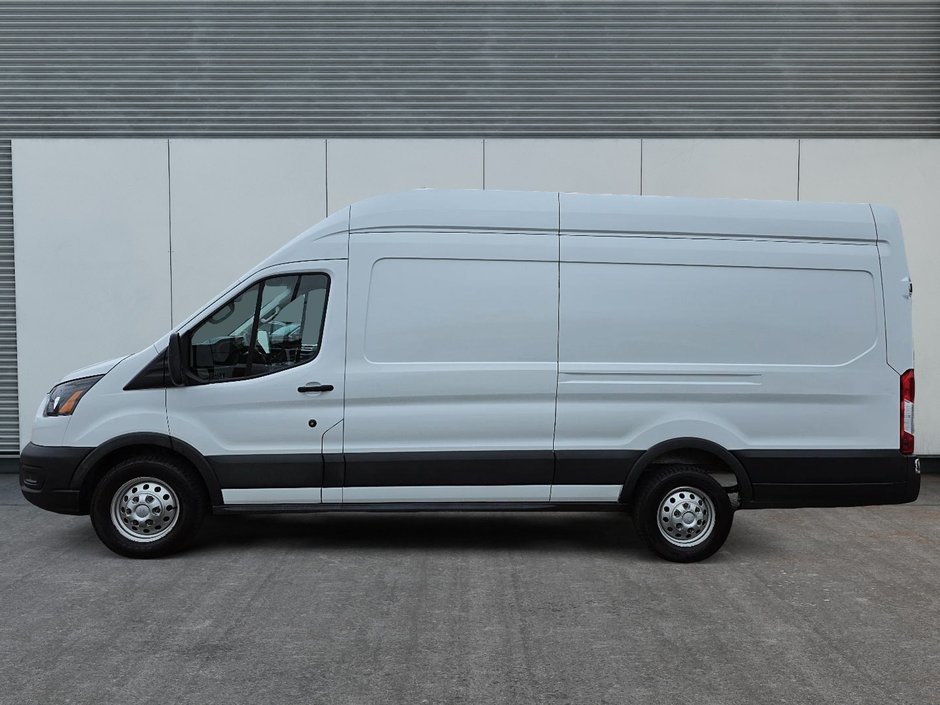 2023 Ford Transit Cargo Van T250-2