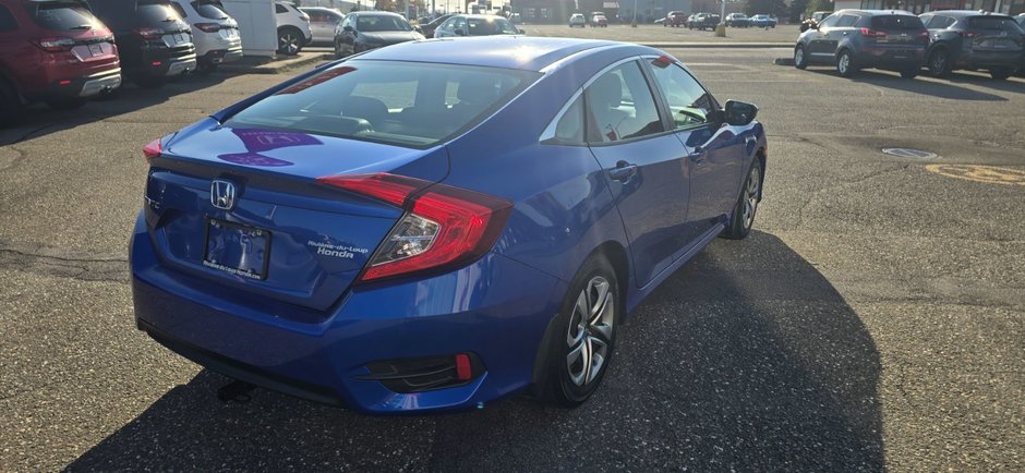 2016 Honda CIVIC SDN LX-5