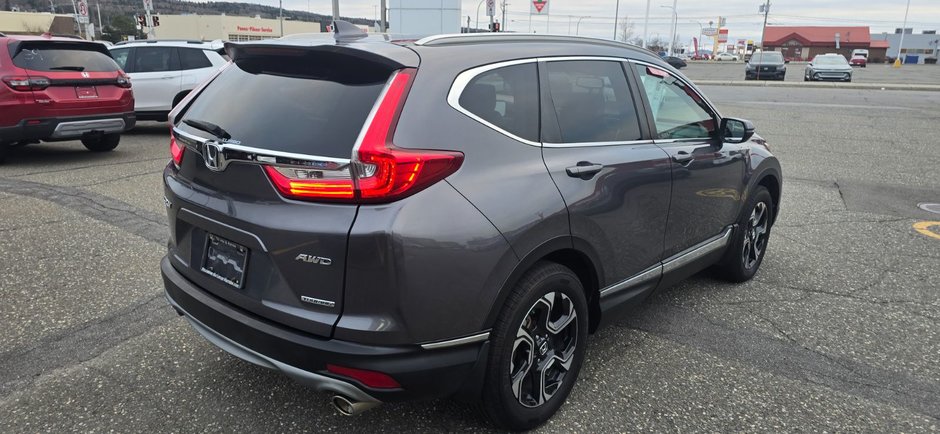 Honda CR-V TOURING 4WD  2018-5