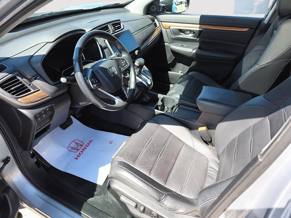 2019 Honda CR-V Touring-7