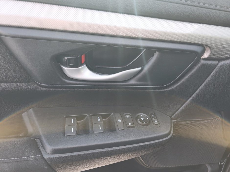 2022 Honda CR-V LX-9