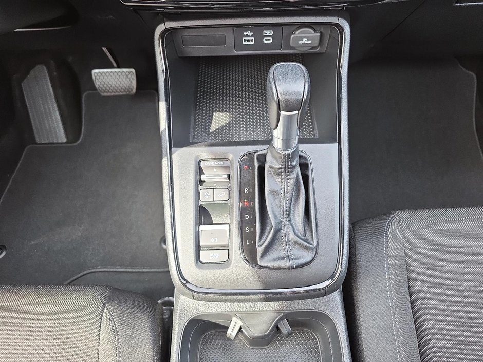 Honda CR-V Sport 2023-13