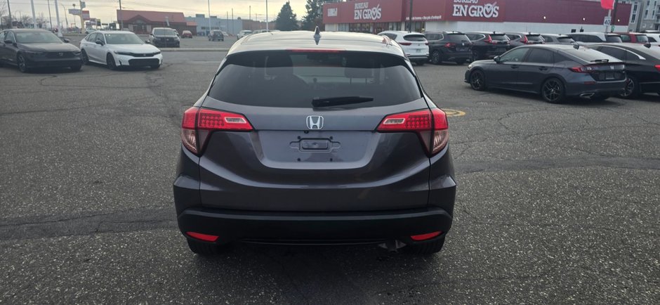 Honda HR-V EX  2016-6