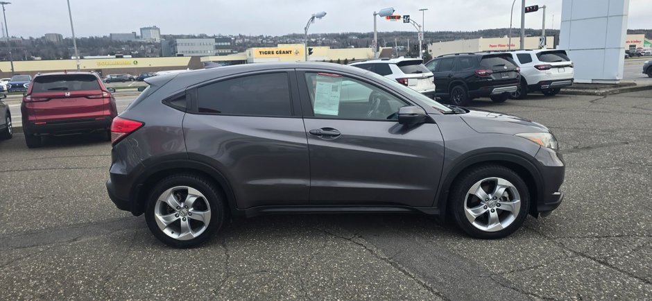 Honda HR-V EX  2016-4