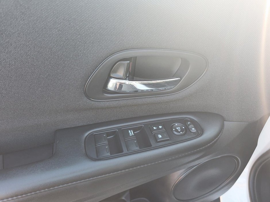 2020 Honda HR-V LX-9