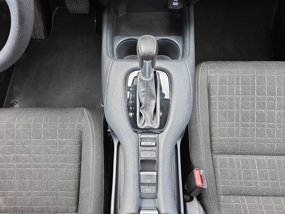 2023 Honda HR-V LX-13