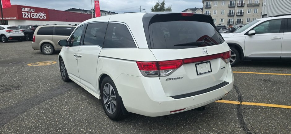 2014 Honda ODYSSEY TOURING-7