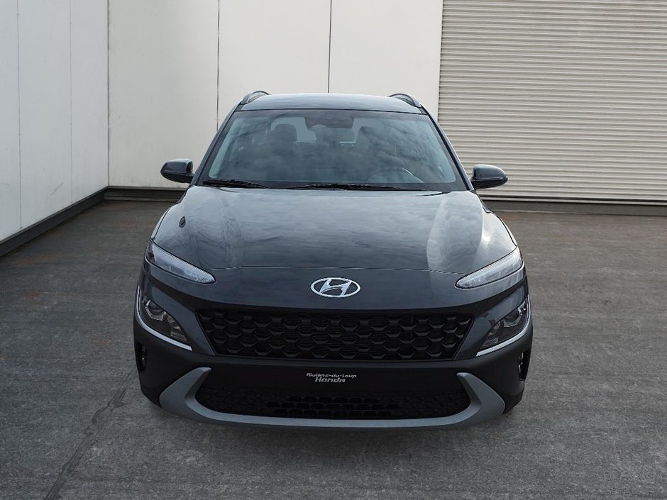 Hyundai Kona Essential 2023-1