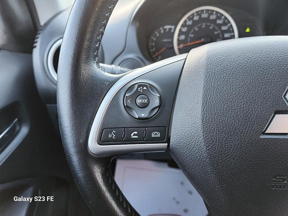 Mitsubishi MIRAGE SE  2015-11