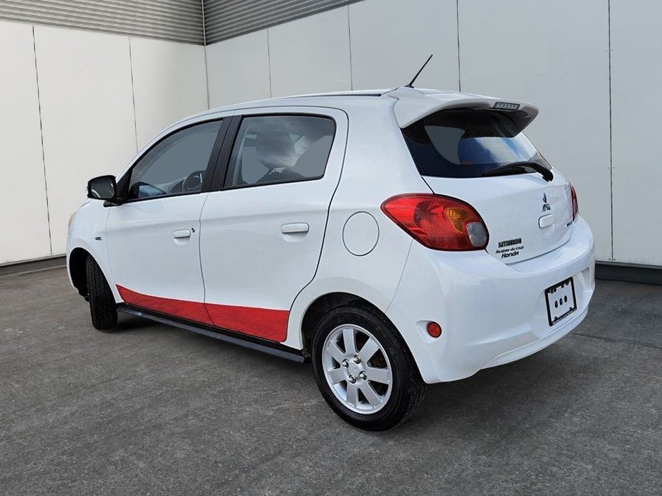 Mitsubishi MIRAGE SE  2015-4