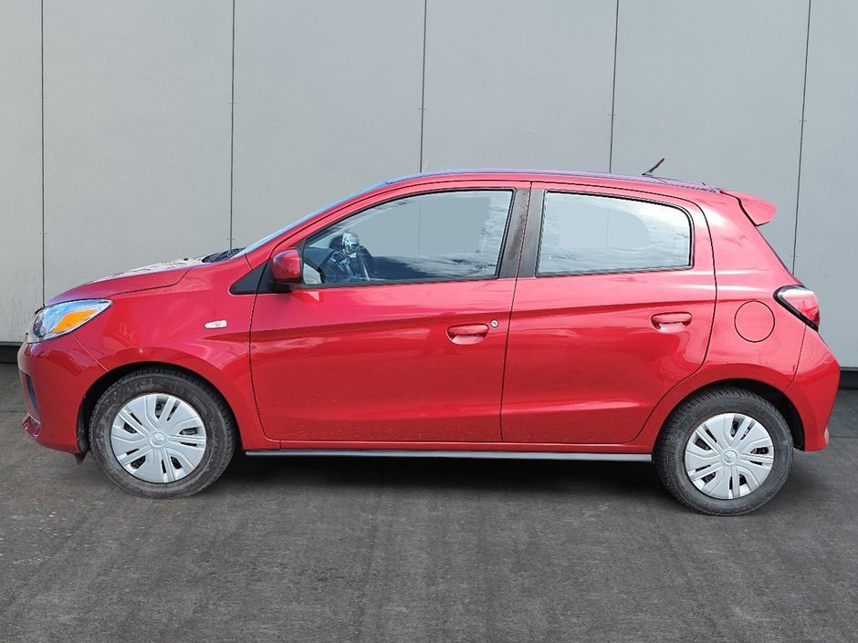 Mitsubishi Mirage ES 2023-4