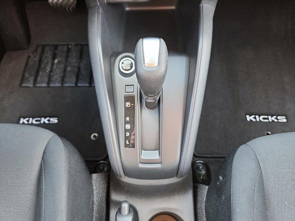 Nissan Kicks S 2024-12