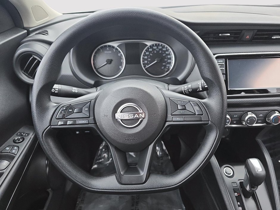 2024 Nissan Kicks S-9