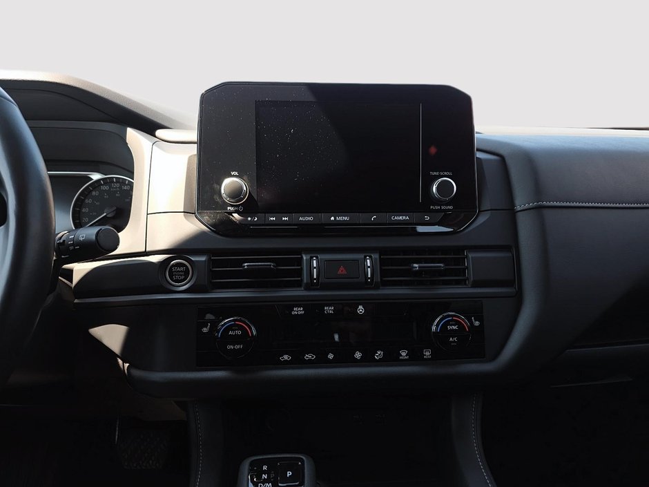 2024 Nissan Pathfinder S-13