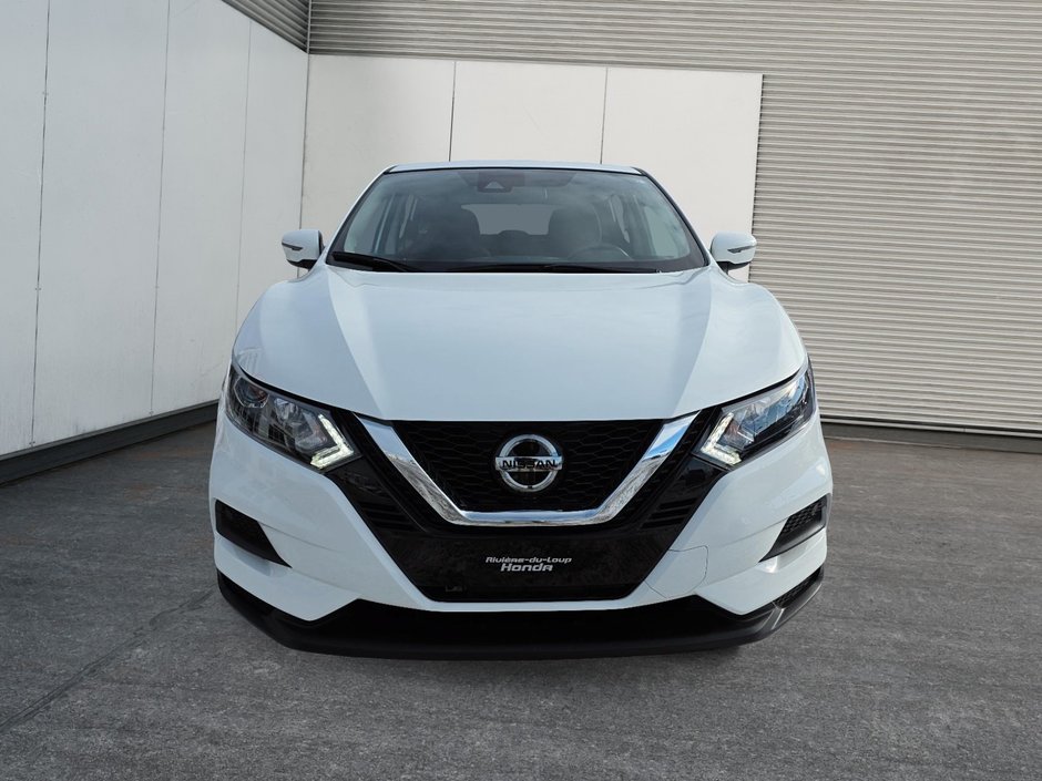 2023 Nissan Qashqai S-1