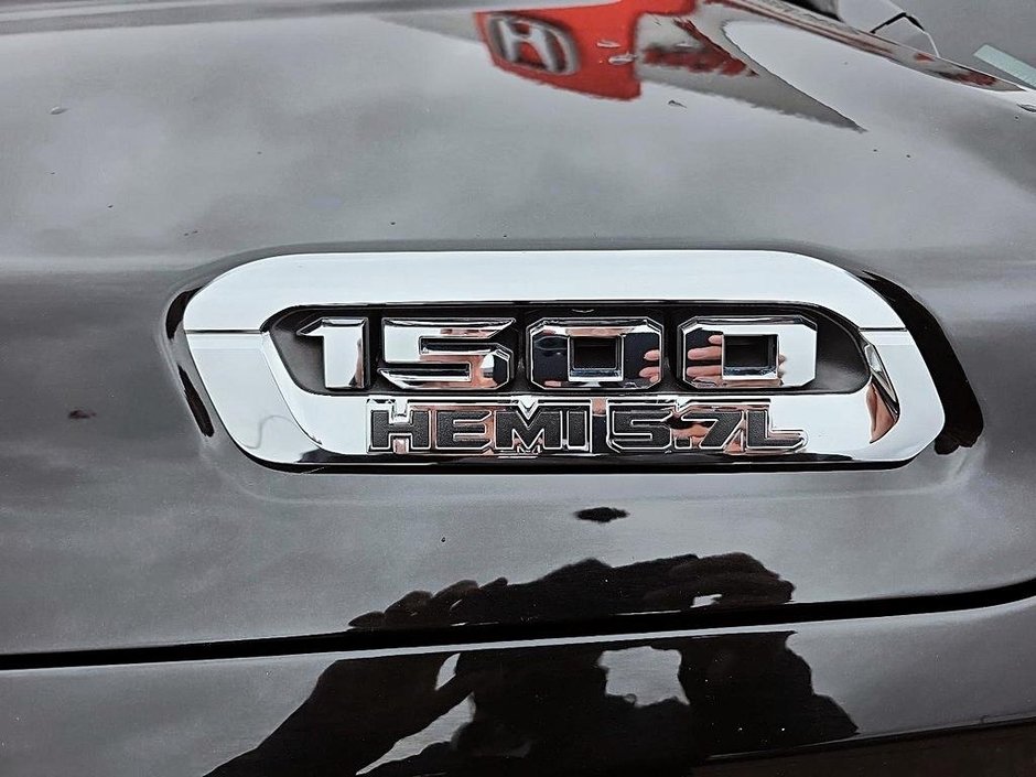 2022 Ram 1500 BIG HORN CREW CAB 4X4-7