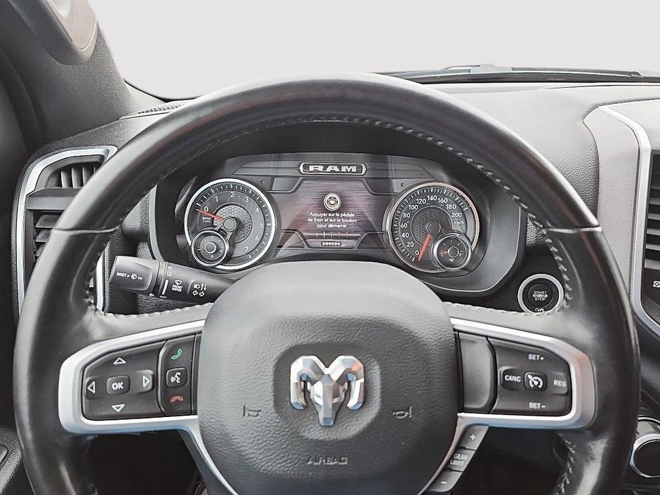 2022 Ram 1500 BIG HORN CREW CAB 4X4-12