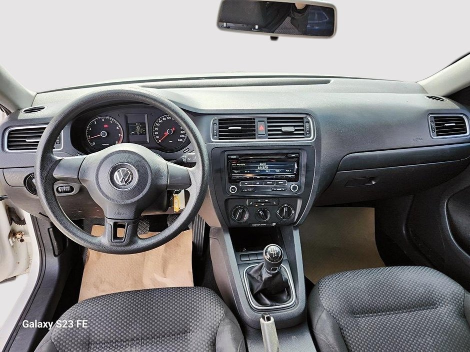 Volkswagen JETTA TRENDLINE  2013-16