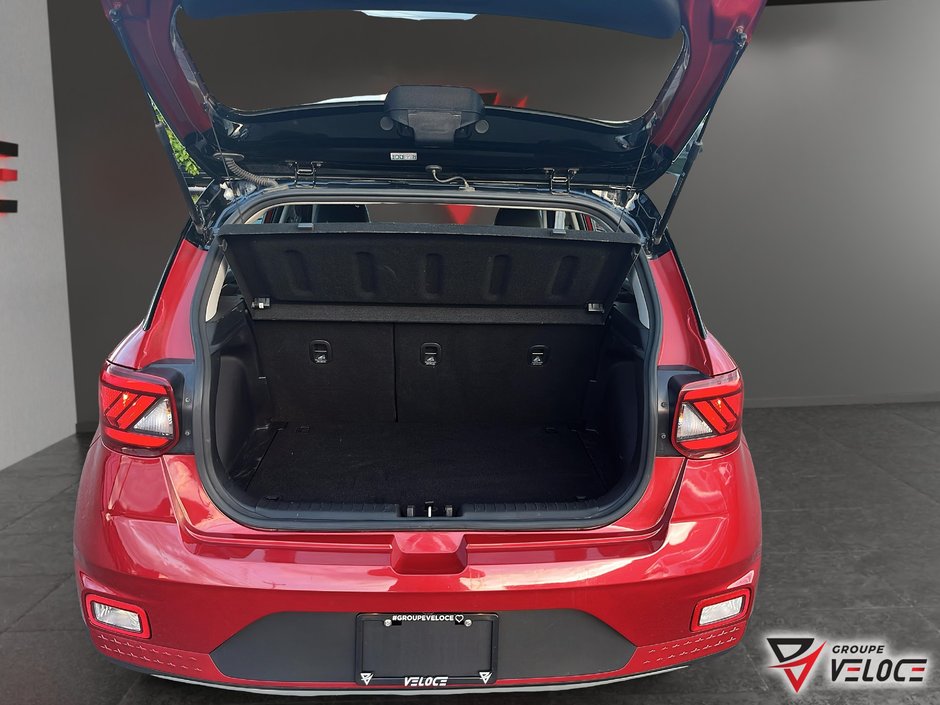 2021 Hyundai Venue *TREND AC CRUJISE*-5