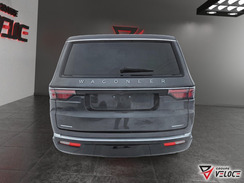 Jeep Wagoneer Series II 2022-4