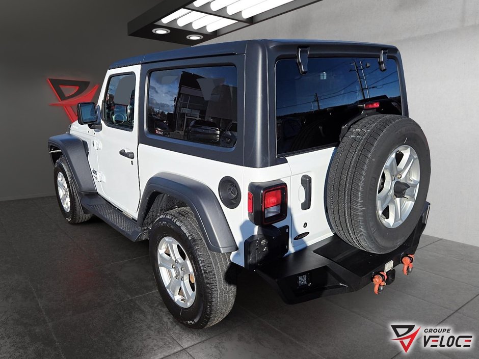 Jeep Wrangler Sport S 2020-5