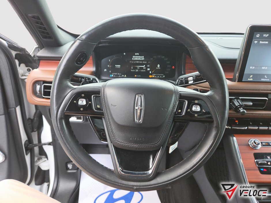 2023 Lincoln Aviator Reserve *JET PACKAGE, 22 POUCES, TOUT ÉQUIPÉ*-12