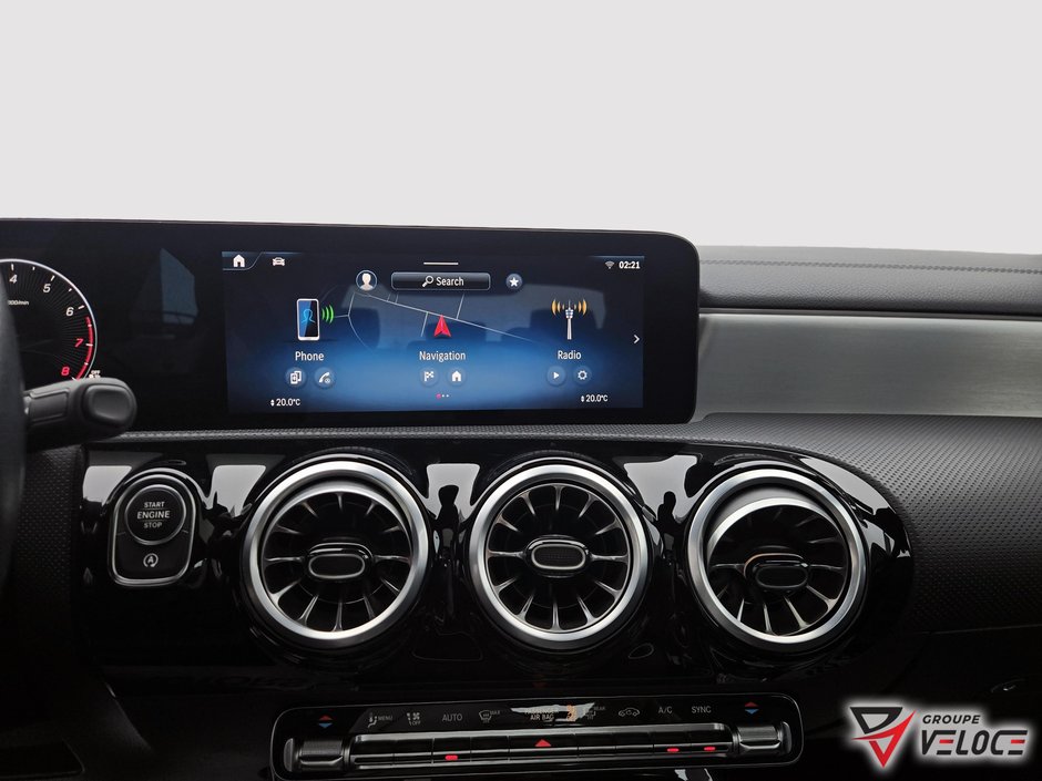 2025 Mercedes-Benz CLA 250 *4MATIC, CUIR, TOIT PANO*-12