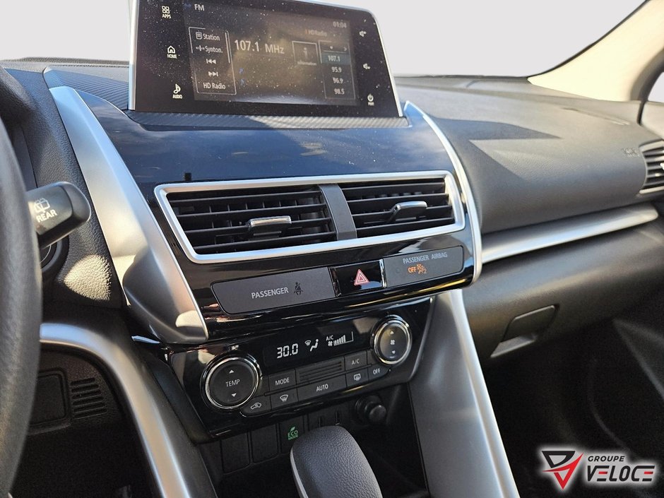 2018 Mitsubishi ECLIPSE CROSS ES-18