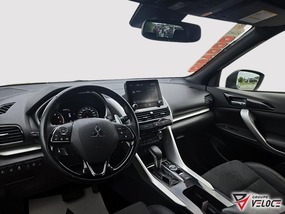 Mitsubishi ECLIPSE CROSS LE *VOLANT CHAUFFANT, AWD, CUIR/SUÈDE 2022-7