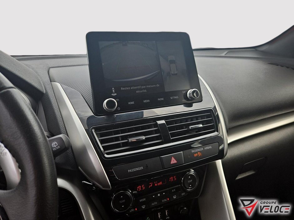 Mitsubishi ECLIPSE CROSS LE *VOLANT CHAUFFANT, AWD, CUIR/SUÈDE 2022-13