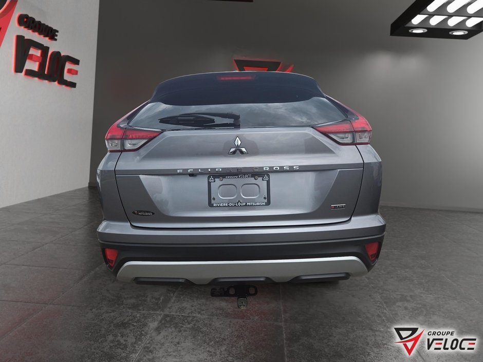 Mitsubishi ECLIPSE CROSS LE *VOLANT CHAUFFANT, AWD, CUIR/SUÈDE 2022-4