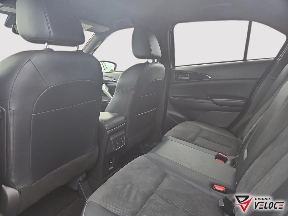 Mitsubishi ECLIPSE CROSS LE *VOLANT CHAUFFANT, AWD, CUIR/SUÈDE 2022-6