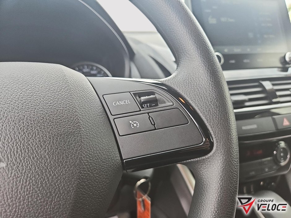 Mitsubishi ECLIPSE CROSS ES *AWD, ÉCRAN, SIÈGES CHAUFFANTS* 2024-11