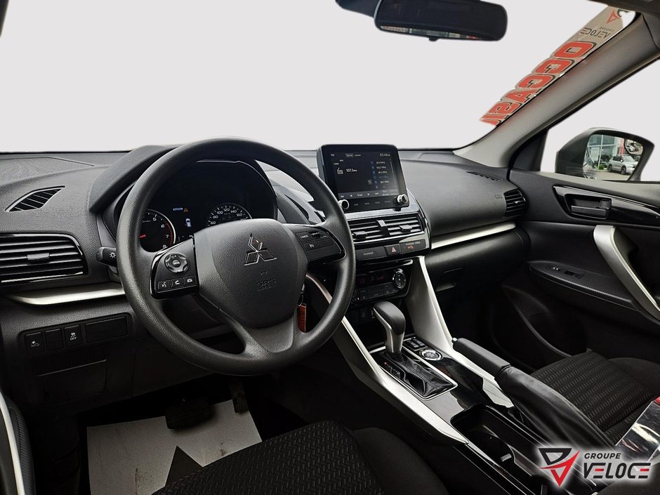 Mitsubishi ECLIPSE CROSS ES *AWD, ÉCRAN, SIÈGES CHAUFFANTS* 2024-7