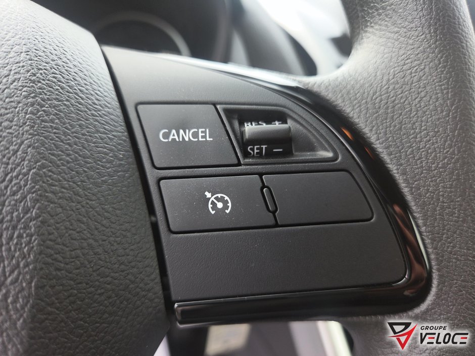 Mitsubishi Eclipse Cross ES 2026-13
