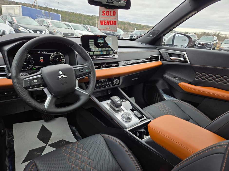 Mitsubishi OUTLANDER PHEV GT S-AWC 2025-5