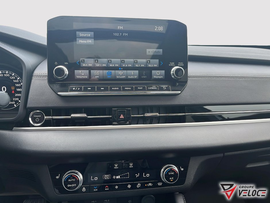 2024 Mitsubishi Outlander Plug-In Hybrid *LE TOIT PANO, CRUISE INTELLIGENT*-8