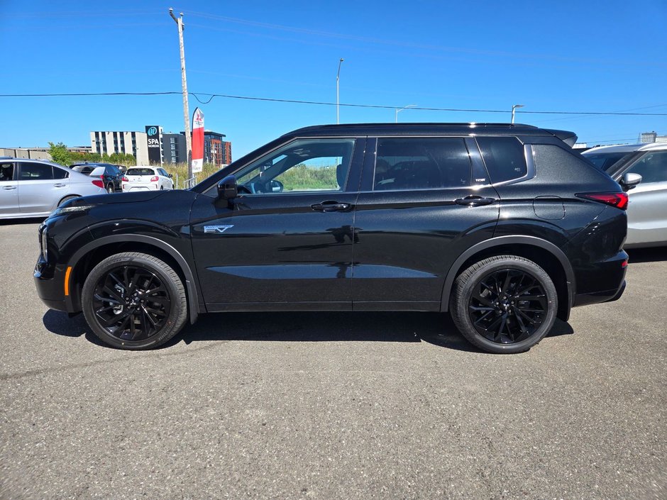 2025 Mitsubishi Outlander Plug-In Hybrid GT NOIR-2